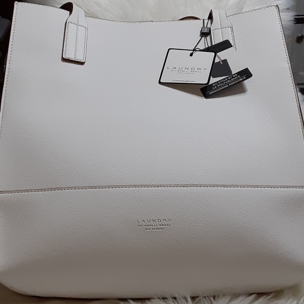 Laundry by Shelli Segal Tote